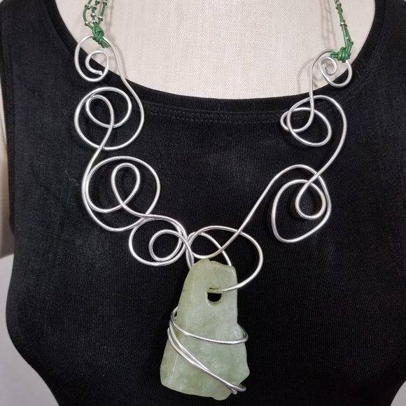 Aluminum Swirls Leather & Light Green Rough Cut